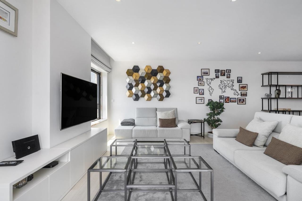 Whome Family Condo - Urban Retreat With Parking, Ac, Elevator In Great Location Lisboa Exterior foto